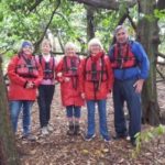 canoeists-land-on-robins-island